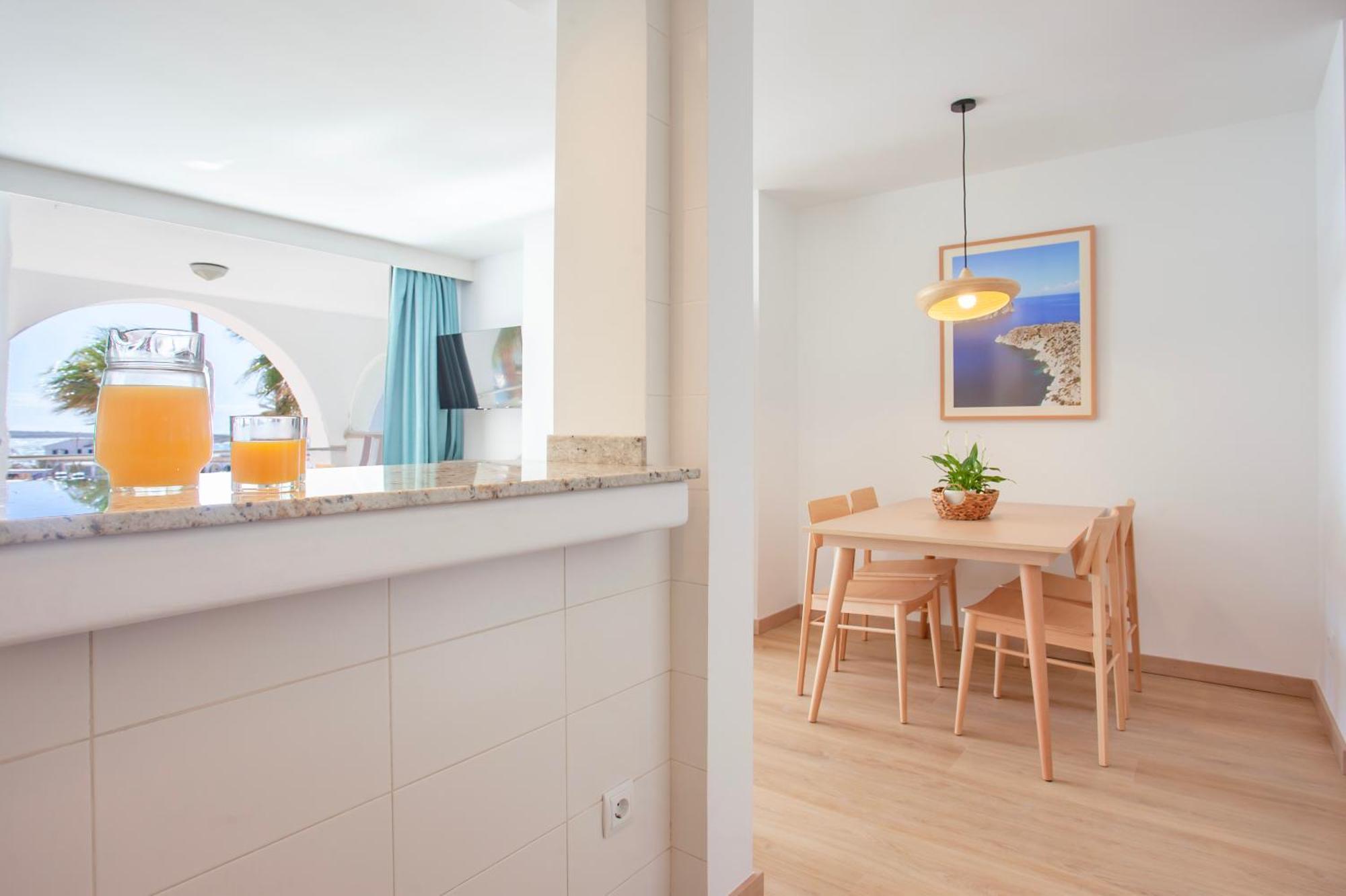Apartaments Edificio Puerto Colonia de Sant Jordi ภายนอก รูปภาพ