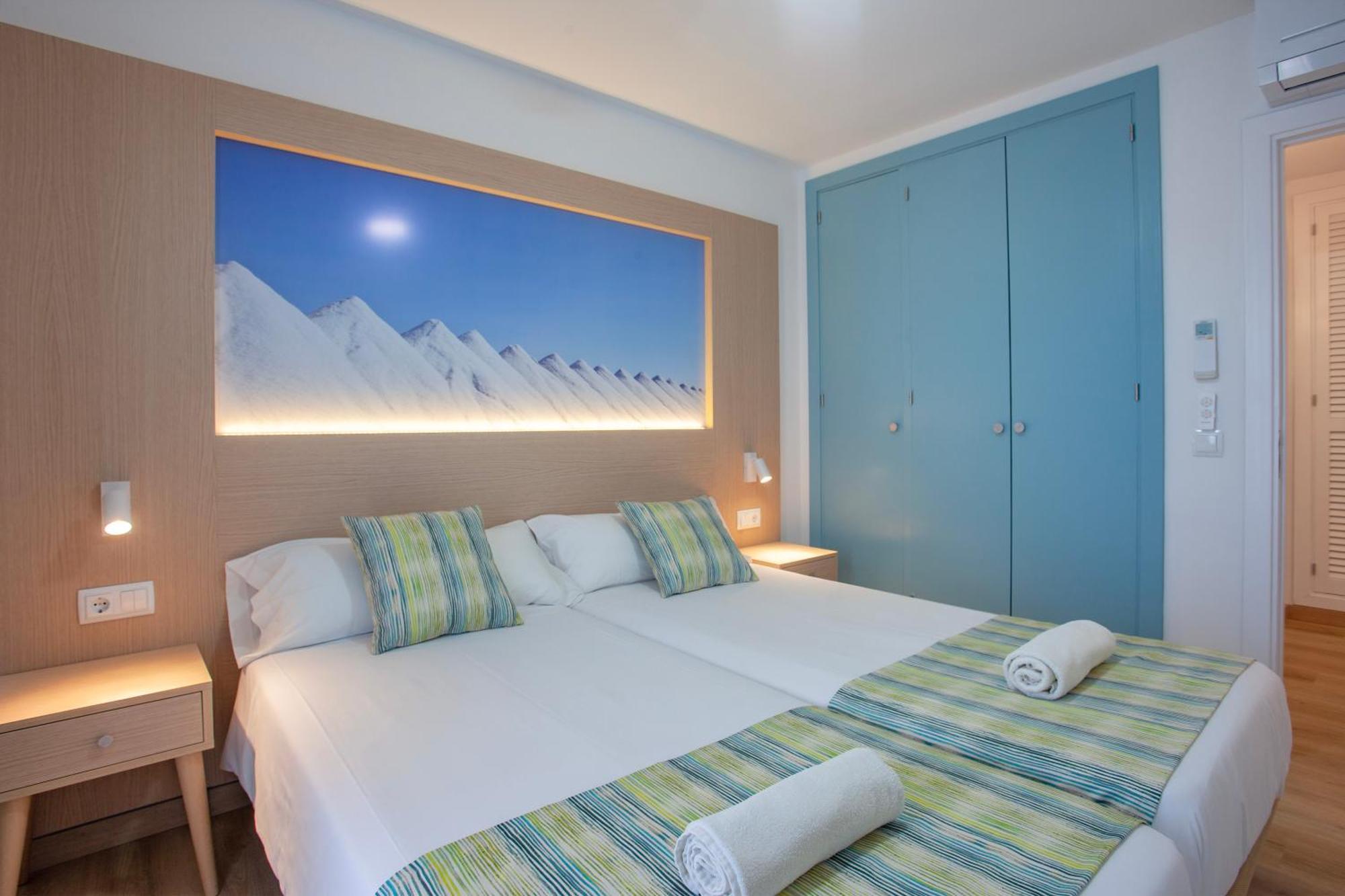 Apartaments Edificio Puerto Colonia de Sant Jordi ภายนอก รูปภาพ